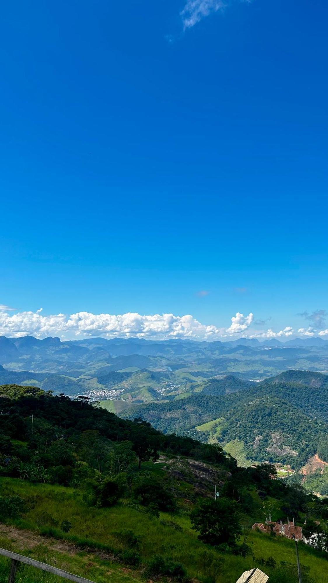 Chapeu Das Montanhas Castelo Екстер'єр фото